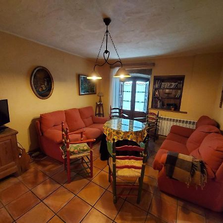 Casa Rural El Callejo Hinojosa de Duero Екстер'єр фото